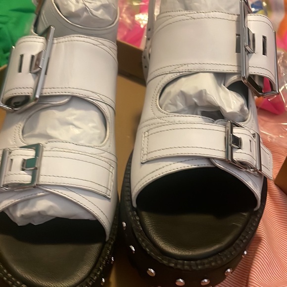 Brand new never worn white buckle gladiator style studded sole sandal - Picture 2 of 8